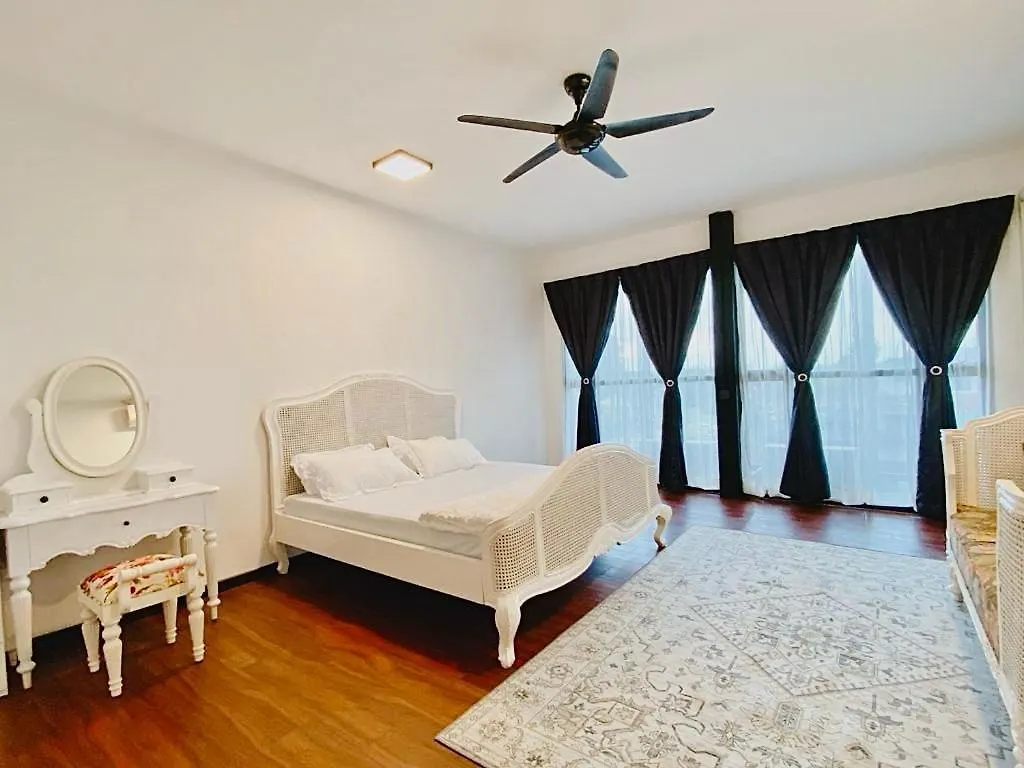 Villa Puspa - Larkin Bungalow Homestay Johor Bahru Malaysia
